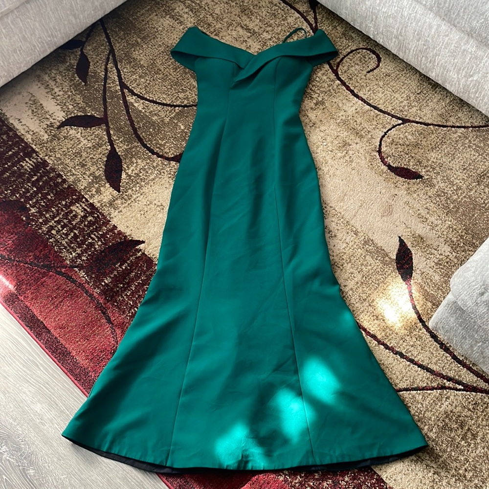 Off the shoulder Mermaid dress